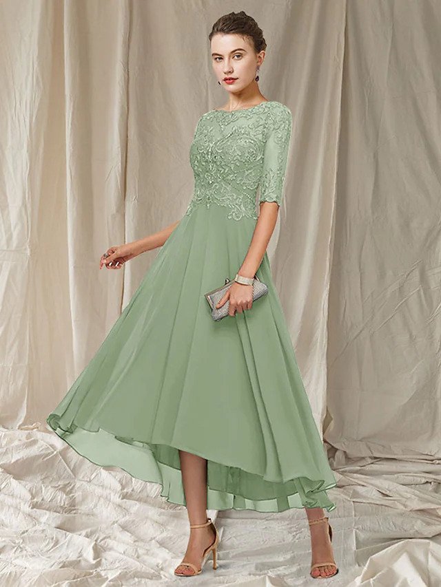 hovana-elegant-in-schickem-kleid-814567.jpg