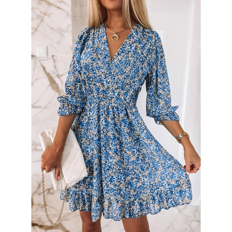 Verola -  Wunderschön gemachtes halbes Sommerkleid mit kurzen Ärmeln